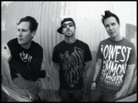 blink-182 - blink-182 est de retour